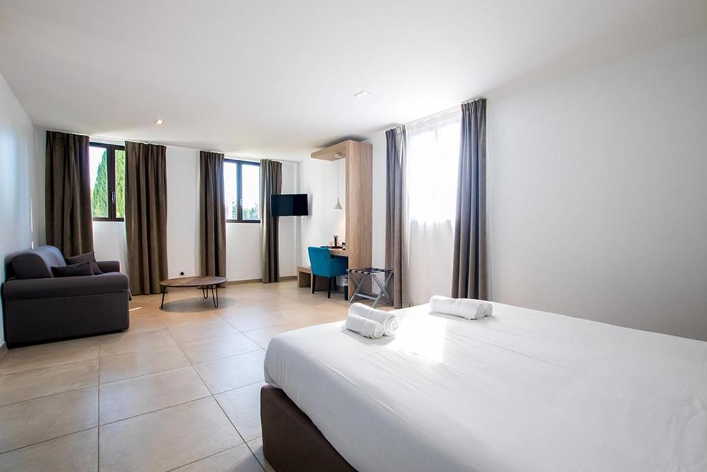 Hotel Du Cros D'Auzon Saint-Maurice-d'Ardeche Luaran gambar