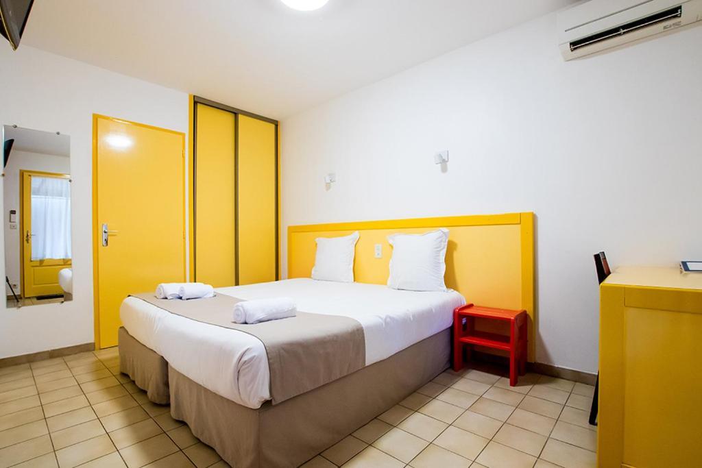 Hotel Du Cros D'Auzon Saint-Maurice-d'Ardeche Luaran gambar