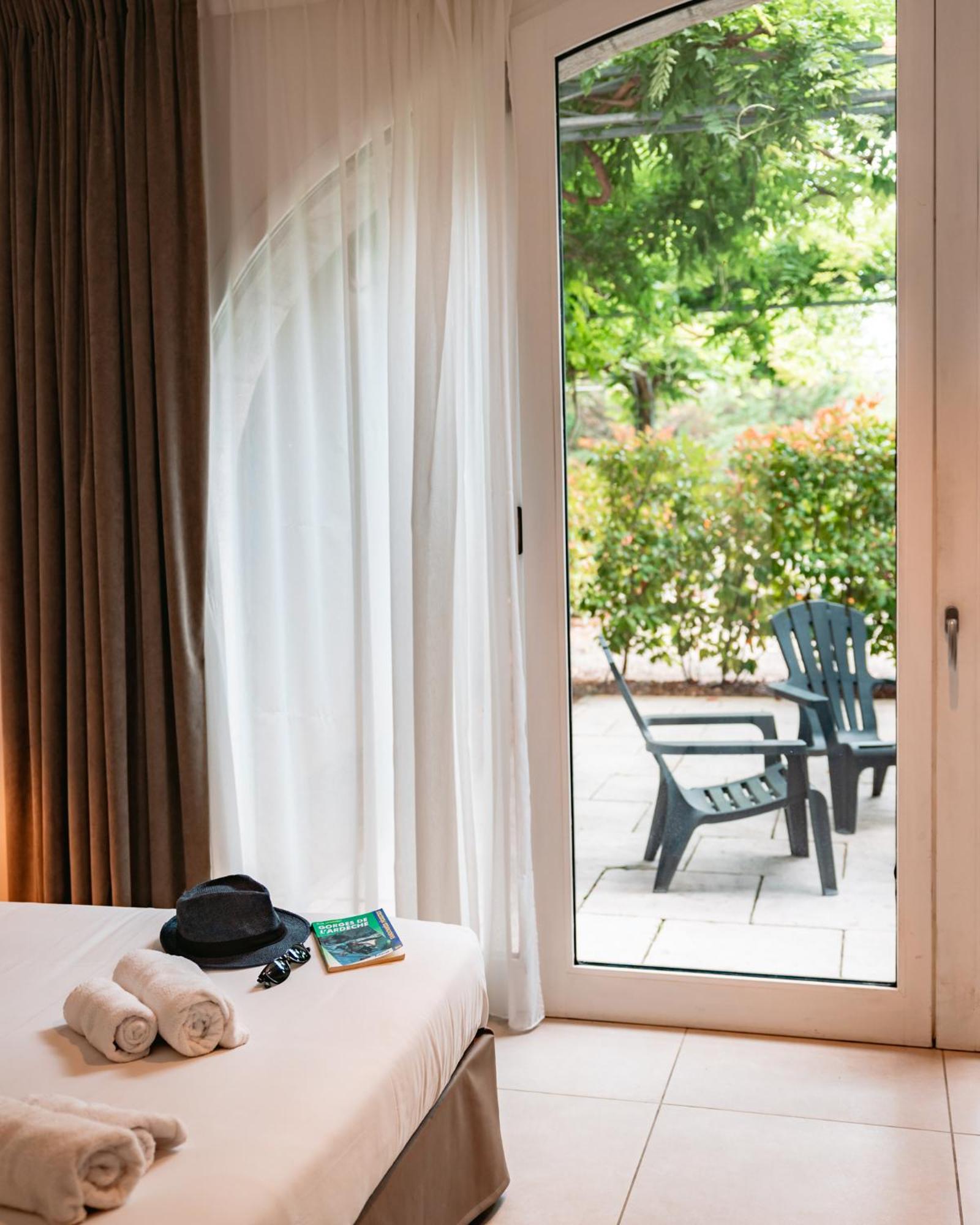 Hotel Du Cros D'Auzon Saint-Maurice-d'Ardeche Luaran gambar